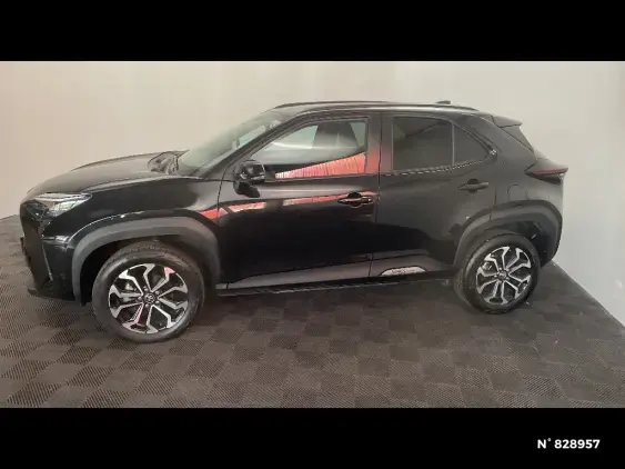 TOYOTA YARIS CROSS I - voiture d'occasion - Photo 2