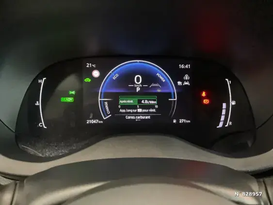 TOYOTA YARIS CROSS I - voiture d'occasion - Photo 12