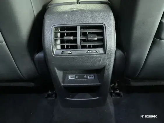 PEUGEOT 308 III - voiture d'occasion - Photo 27