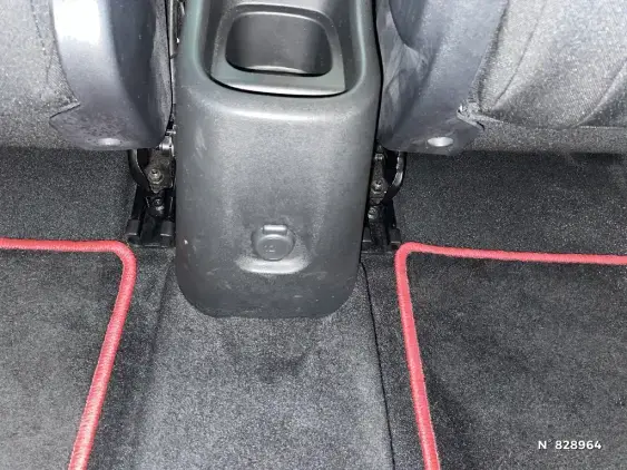 CITROEN C3 AIRCROSS - voiture d'occasion - Photo 26