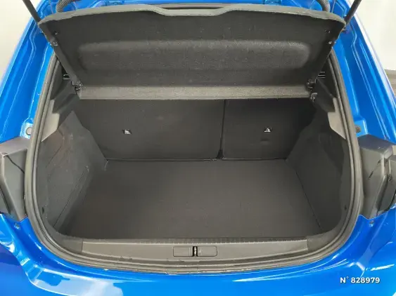 PEUGEOT 208 II - voiture d'occasion - Photo 7