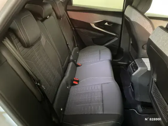 PEUGEOT 3008 III - voiture d'occasion - Photo 11