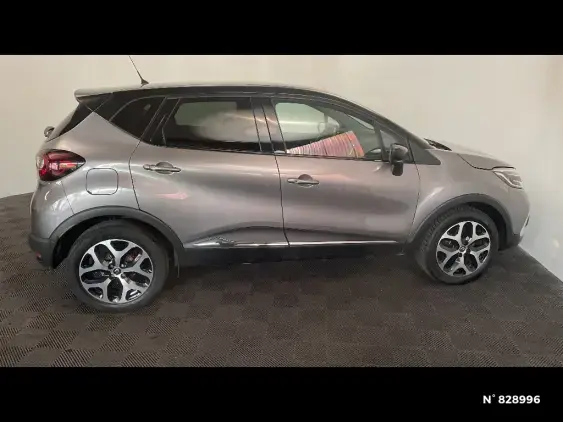 RENAULT CAPTUR - voiture d'occasion - Photo 5