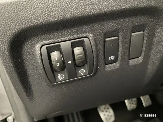 RENAULT CAPTUR - voiture d'occasion - Photo 15