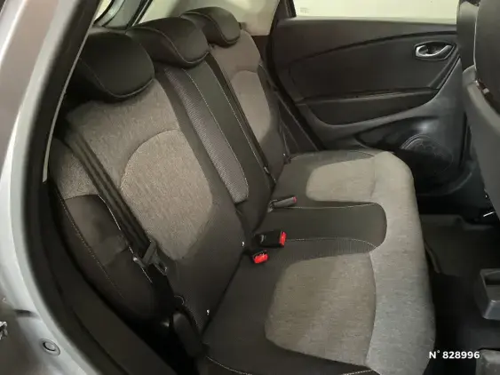 RENAULT CAPTUR - voiture d'occasion - Photo 11