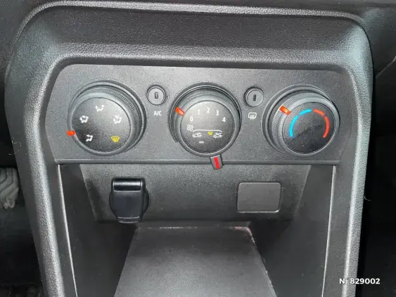DACIA SANDERO III - voiture d'occasion - Photo 27
