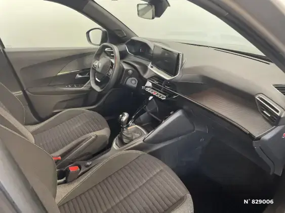 PEUGEOT 2008 II - voiture d'occasion - Photo 10
