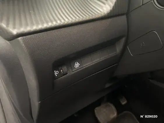 PEUGEOT 208 ELECTRIQUE II - voiture d'occasion - Photo 15