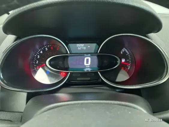 RENAULT CLIO IV - voiture d'occasion - Photo 12