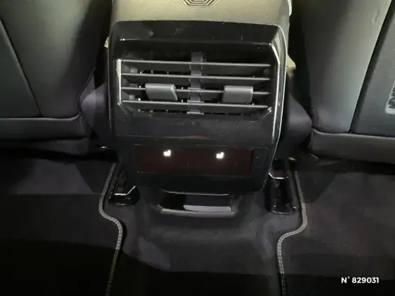PEUGEOT 3008 III - voiture d'occasion - Photo 27