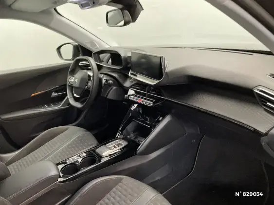 PEUGEOT 2008 II - voiture d'occasion - Photo 10