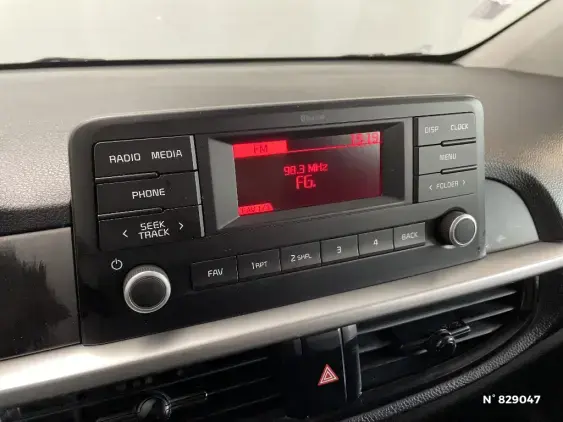 KIA PICANTO III - voiture d'occasion - Photo 13