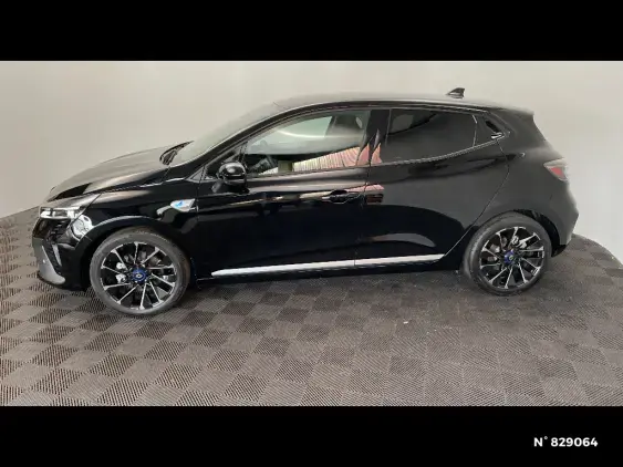RENAULT CLIO V - voiture d'occasion - Photo 2