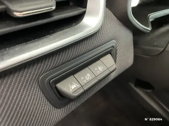 RENAULT CLIO V - voiture d'occasion - Photo 15