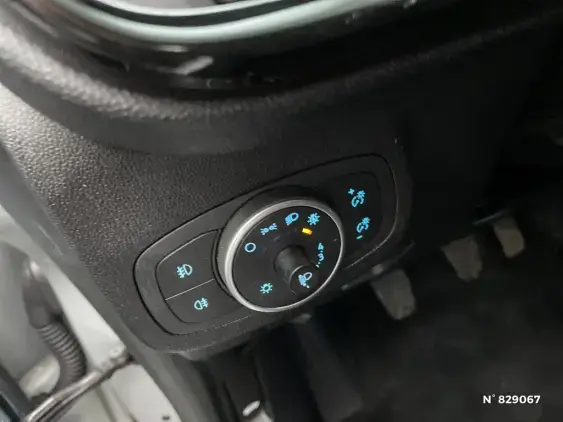 FORD FIESTA VII - voiture d'occasion - Photo 15