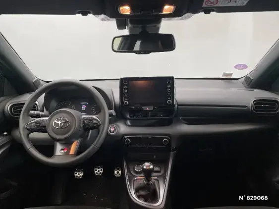 TOYOTA YARIS IV - voiture d'occasion - Photo 9