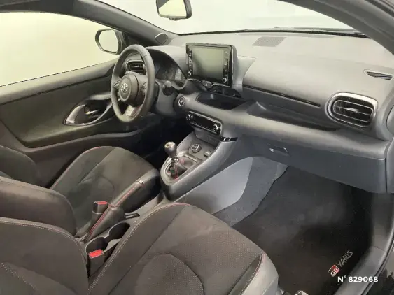 TOYOTA YARIS IV - voiture d'occasion - Photo 10