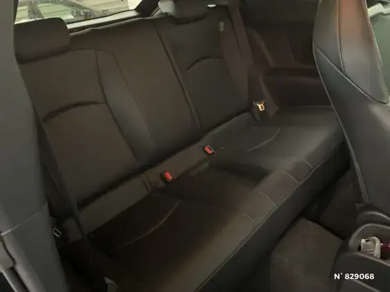 TOYOTA YARIS IV - voiture d'occasion - Photo 11