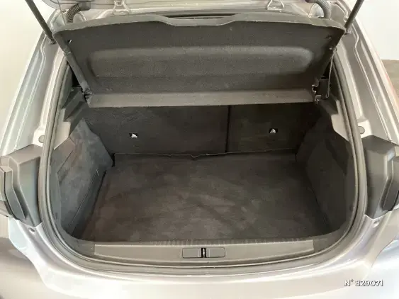 PEUGEOT 208 ELECTRIQUE II - voiture d'occasion - Photo 7