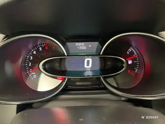 RENAULT CLIO IV - voiture d'occasion - Photo 12
