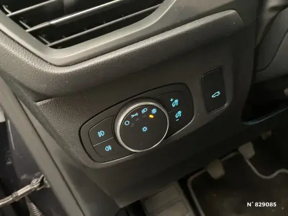 FORD FOCUS IV - voiture d'occasion - Photo 15