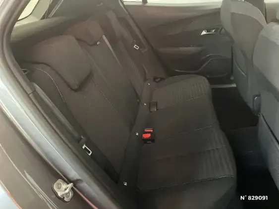 PEUGEOT 2008 II - voiture d'occasion - Photo 11