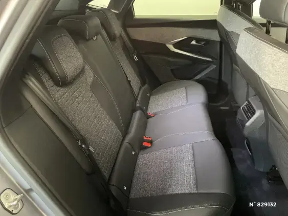 PEUGEOT 3008 III - voiture d'occasion - Photo 11