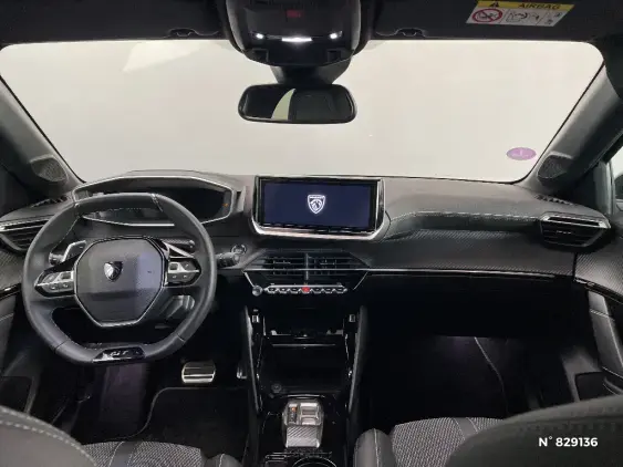 PEUGEOT 208 II - voiture d'occasion - Photo 9