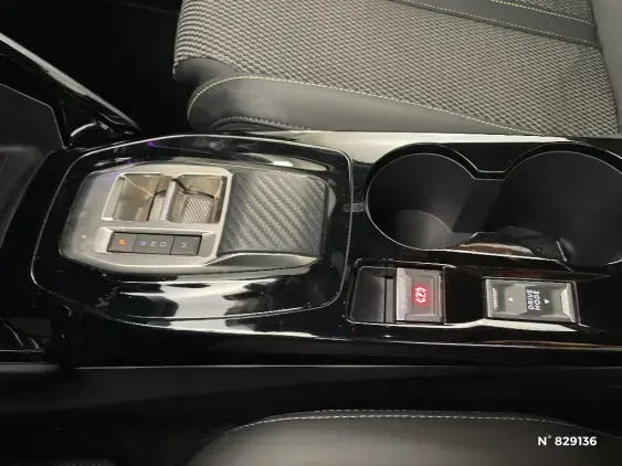 PEUGEOT 208 II - voiture d'occasion - Photo 27