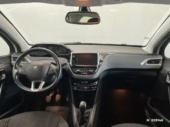 PEUGEOT 208 - voiture d'occasion - Photo 9