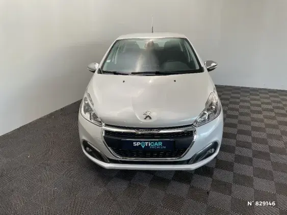 PEUGEOT 208 - voiture d'occasion - Photo 3