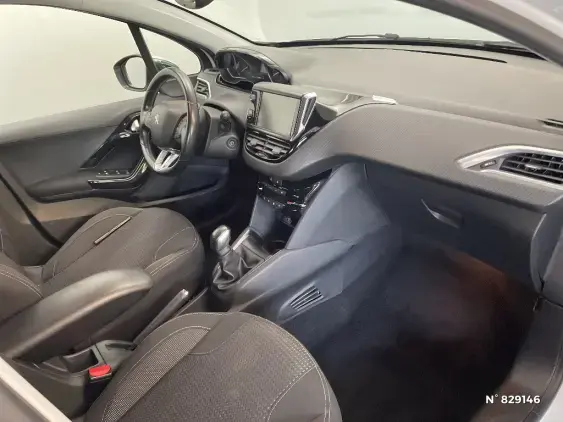 PEUGEOT 208 - voiture d'occasion - Photo 10