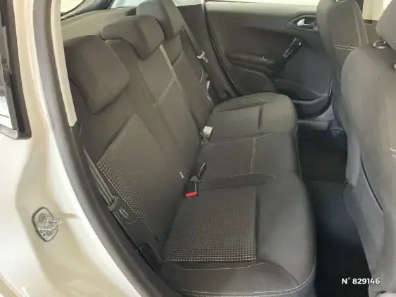 PEUGEOT 208 - voiture d'occasion - Photo 11