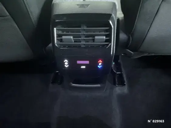 PEUGEOT 5008 III - voiture d'occasion - Photo 27