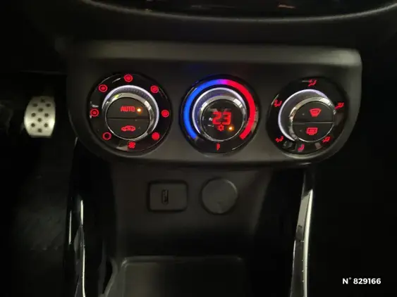 OPEL ADAM - voiture d'occasion - Photo 26