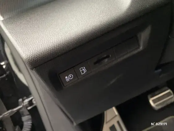 PEUGEOT 308 III - voiture d'occasion - Photo 15