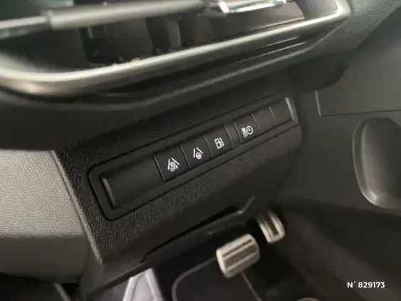 PEUGEOT 3008 II - voiture d'occasion - Photo 15