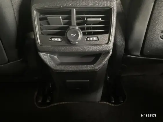 PEUGEOT 3008 II - voiture d'occasion - Photo 26