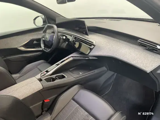 PEUGEOT 3008 III - voiture d'occasion - Photo 10