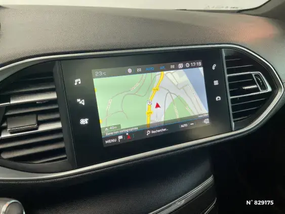 PEUGEOT 308 II - voiture d'occasion - Photo 13