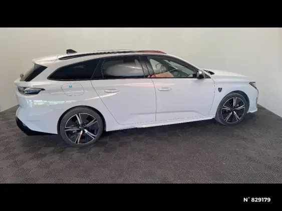 PEUGEOT 308 SW III - voiture d'occasion - Photo 5
