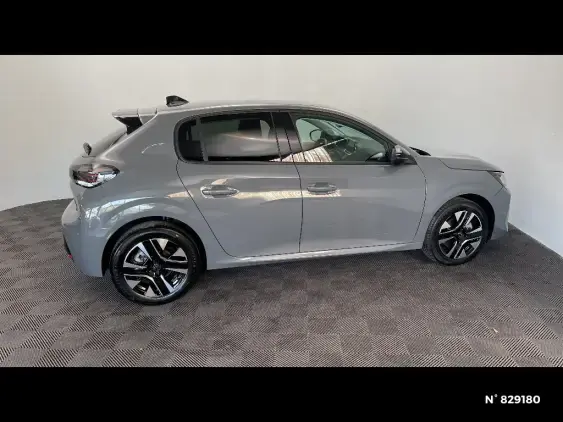 PEUGEOT 208 II - voiture d'occasion - Photo 5