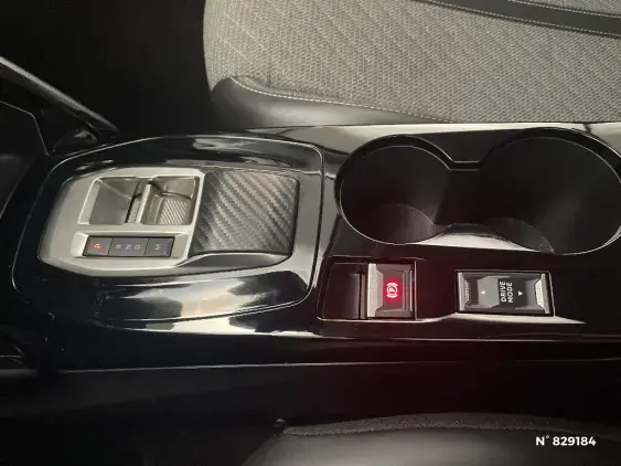 PEUGEOT 208 II - voiture d'occasion - Photo 27