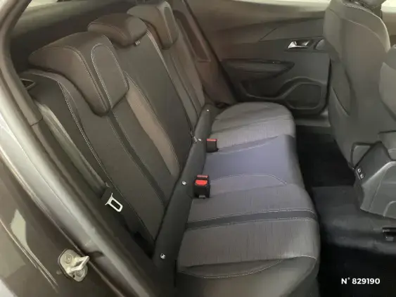 PEUGEOT 2008 II - voiture d'occasion - Photo 11