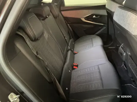 PEUGEOT 3008 III - voiture d'occasion - Photo 11