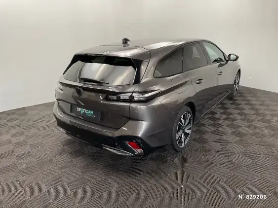 PEUGEOT 308 SW III - voiture d'occasion - Photo 4