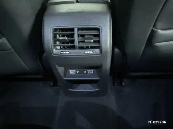 PEUGEOT 308 SW III - voiture d'occasion - Photo 26