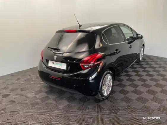 PEUGEOT 208 - voiture d'occasion - Photo 4