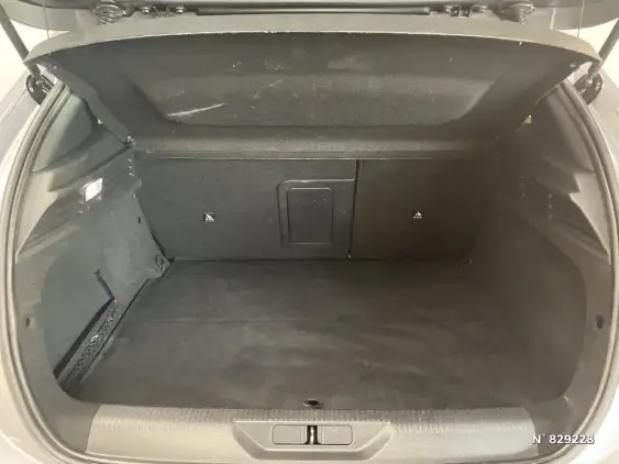 PEUGEOT 308 III - voiture d'occasion - Photo 6
