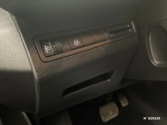 PEUGEOT 3008 II - voiture d'occasion - Photo 15